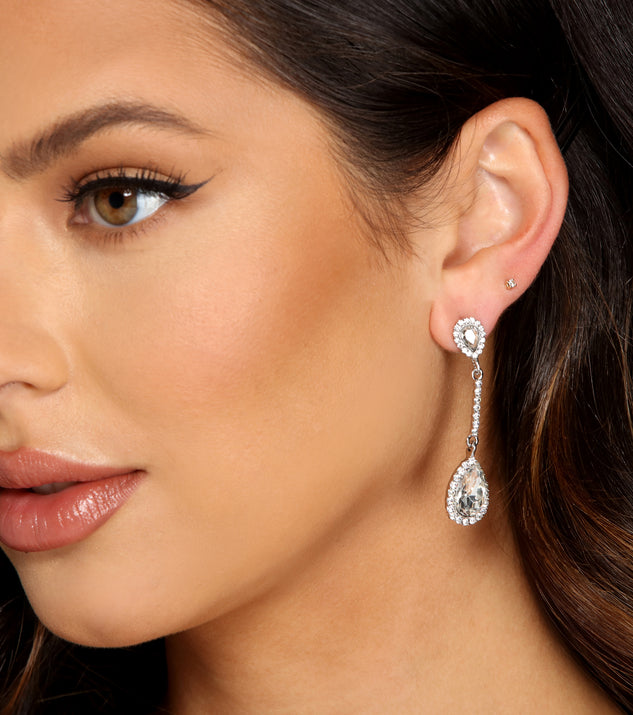 Shine On Teardrop Halo Earrings is a stunning choice for a bridesmaid dress or maid of honor dress, and to feel beautiful at Homecoming 2023, fall or winter weddings, formals, & military balls!