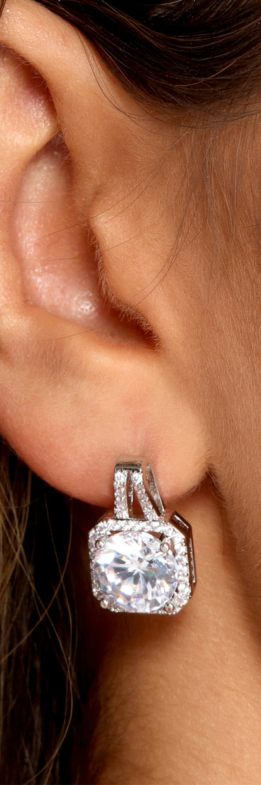 Chic And Stunning Cubic Zirconia Stud Earrings