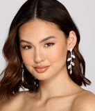 Glamour Moment Rhinestone Leaf Earrings