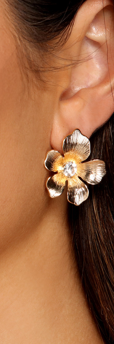 Rare Floral Beauty Rhinestone Earrings