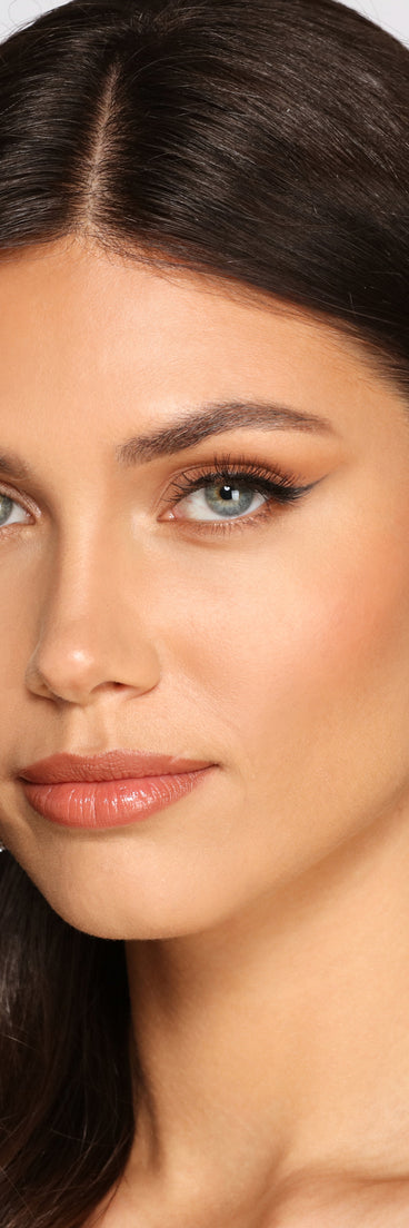 With Gorgeous Sparkle Cubic Zirconia Hoop Earrings as your homecoming jewelry or accessories, your 2023 Homecoming dress look will be fire!