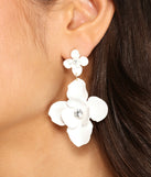 Keep Blooming Rhinestone Flower Earrings is a trendy pick to create 2023 festival outfits, festival dresses, outfits for concerts or raves, and complete your best party outfits!