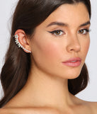 With Glam Girl Rhinestone Ear Crawler And Stud Set as your homecoming jewelry or accessories, your 2023 Homecoming dress look will be fire!