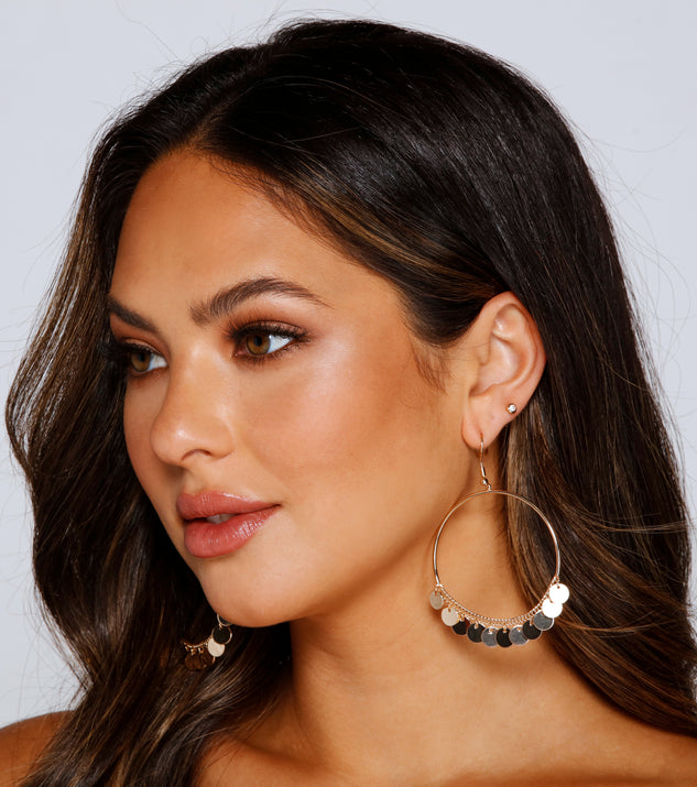 Boho Babe Coin Hoop Earrings is the perfect Homecoming look pick with on-trend details to make the 2023 HOCO dance your most memorable event yet!