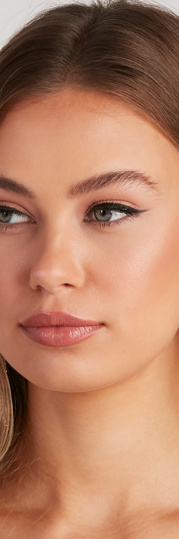 With Starry Eyed Rhinestone Fringe Earrings as your homecoming jewelry or accessories, your 2023 Homecoming dress look will be fire!