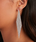 Rhine So Fine Statement Earrings is the perfect Homecoming look pick with on-trend details to make the 2023 HOCO dance your most memorable event yet!