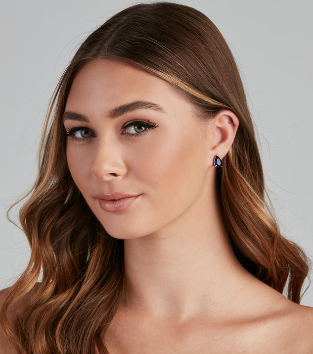 Flawless Cubic Zirconia Teardrop Stud Earrings