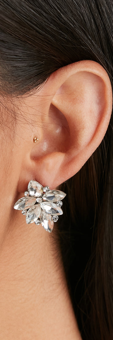 Gorgeous Glow Flower Cluster Stud Earrings for 2022 festival outfits, festival dress, outfits for raves, concert outfits, and/or club outfits