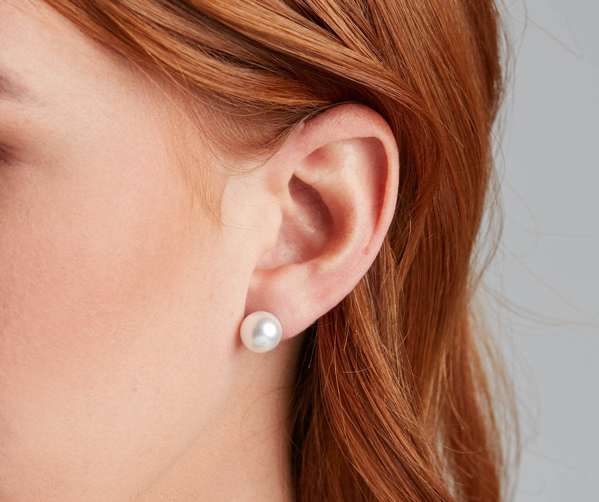 Girls Want Pearls Rhine Stud Earrings