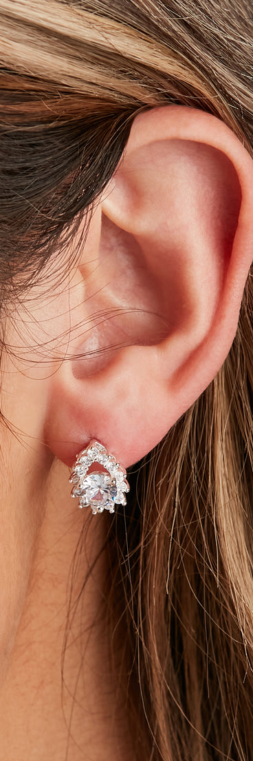 Teardrop Halo Studs