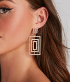 Be Square Door Knocker Earrings is a trendy pick to create 2023 festival outfits, festival dresses, outfits for concerts or raves, and complete your best party outfits!