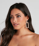 Rhinestone Door Knocker Earrings is the perfect Homecoming look pick with on-trend details to make the 2023 HOCO dance your most memorable event yet!