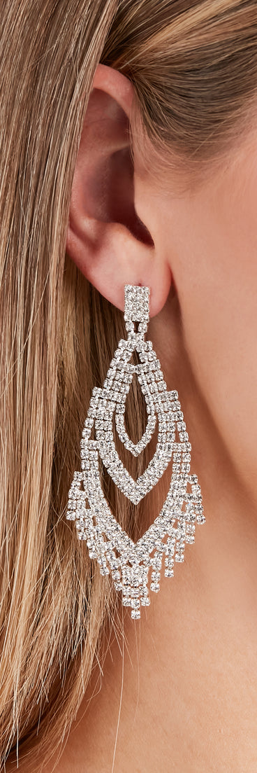 Head-Turning Fringe Trim Earrings