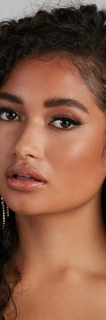 So Gatsby Linear Chandelier Earrings is the perfect Homecoming look pick with on-trend details to make the 2023 HOCO dance your most memorable event yet!