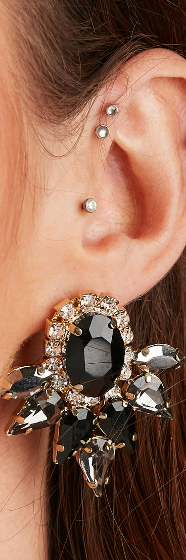 Edgy Vintage Spike Rhinestone Earrings is a trendy pick to create 2023 festival outfits, festival dresses, outfits for concerts or raves, and complete your best party outfits!