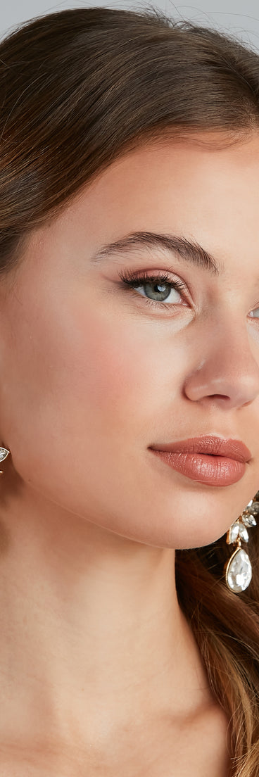 Angelic Glow Marquise Statement Earrings creates the perfect New Year’s Eve Outfit or new years dress with stylish details in the latest trends to ring in 2023!