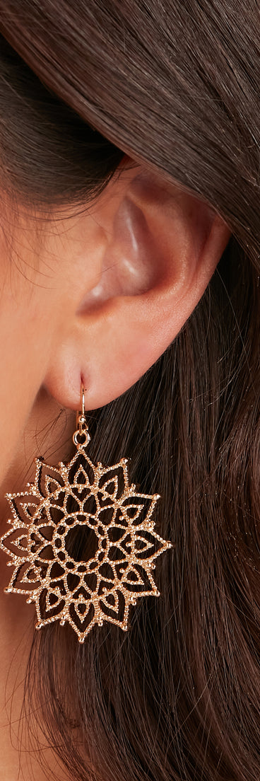 Stars Align Filigree Earrings