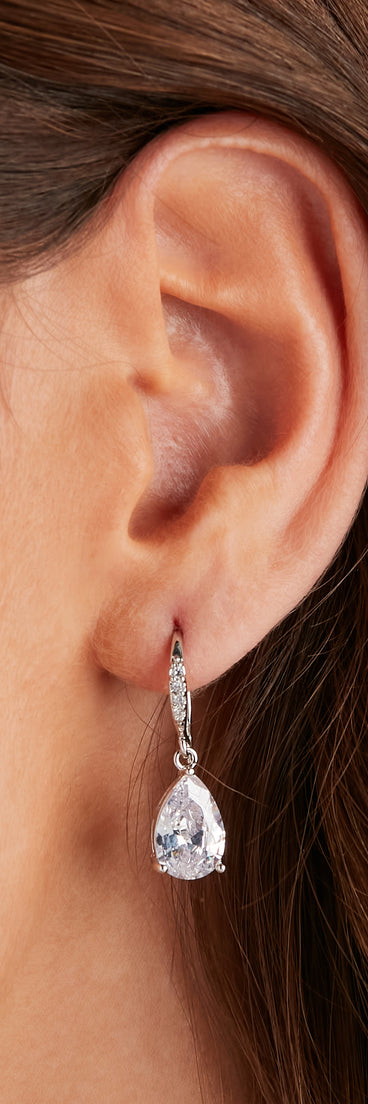 Dainty Gems Rhine Drop Earrings for 2022 festival outfits, festival dress, outfits for raves, concert outfits, and/or club outfits