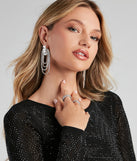 Vintage Elegance Rhinestone Earrings is the perfect Homecoming look pick with on-trend details to make the 2023 HOCO dance your most memorable event yet!