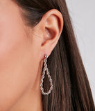 Chain To Chain Three Earrings Set is a trendy pick to create 2023 festival outfits, festival dresses, outfits for concerts or raves, and complete your best party outfits!