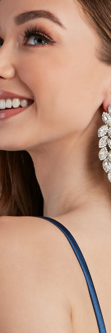 With Bring The Drama Statement Earrings as your homecoming jewelry or accessories, your 2023 Homecoming dress look will be fire!