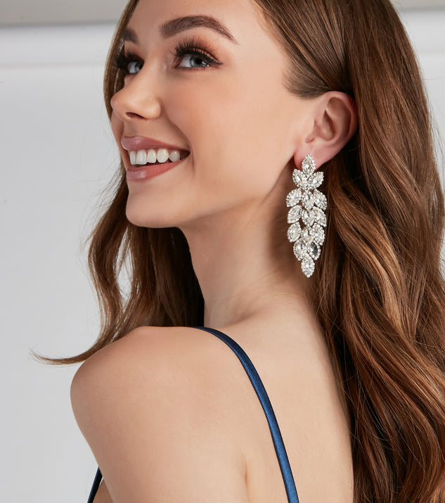 With Bring The Drama Statement Earrings as your homecoming jewelry or accessories, your 2023 Homecoming dress look will be fire!