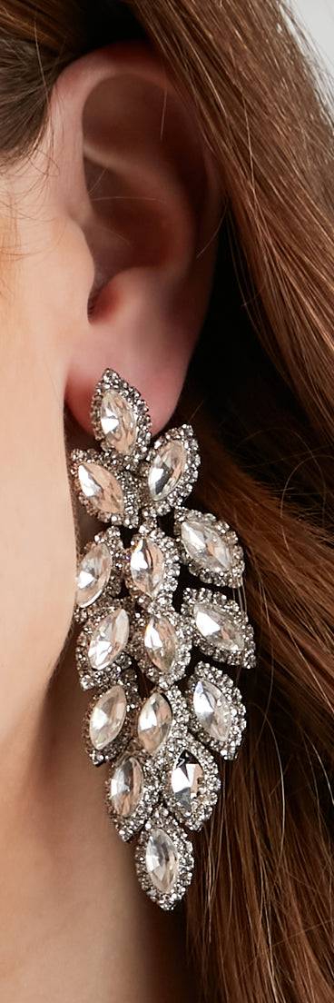 With Bring The Drama Statement Earrings as your homecoming jewelry or accessories, your 2023 Homecoming dress look will be fire!