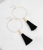 Tassel On Hoops is a trendy pick to create 2023 festival outfits, festival dresses, outfits for concerts or raves, and complete your best party outfits!