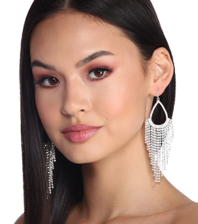 Feeling Fine In Fringe Earrings for 2022 festival outfits, festival dress, outfits for raves, concert outfits, and/or club outfits