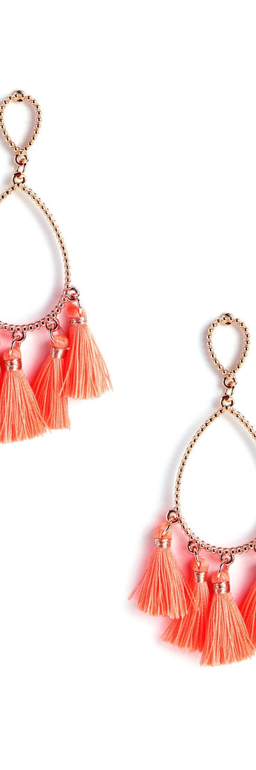 Double Tear Drop Tassel Earrings is a trendy pick to create 2023 festival outfits, festival dresses, outfits for concerts or raves, and complete your best party outfits!