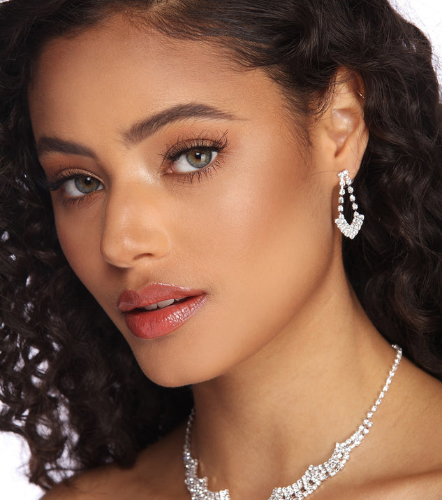 Scalloped Rhinestone Necklace & Earrings