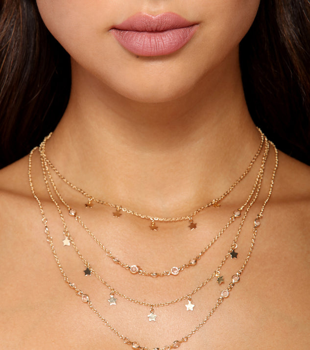 Seeing Stars Layered Necklace is the perfect Homecoming look pick with on-trend details to make the 2023 HOCO dance your most memorable event yet!