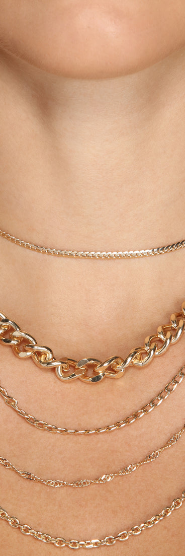 With Chain Gang Necklace Set as your homecoming jewelry or accessories, your 2023 Homecoming dress look will be fire!