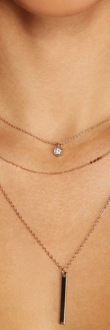 Layered In Luxe Necklace is the perfect Homecoming look pick with on-trend details to make the 2023 HOCO dance your most memorable event yet!