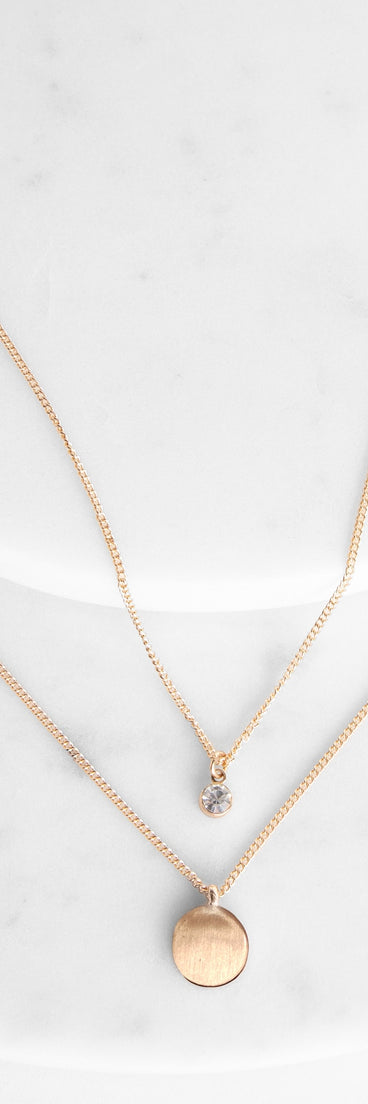 Two Times Chain Necklace Set is the perfect Homecoming look pick with on-trend details to make the 2023 HOCO dance your most memorable event yet!