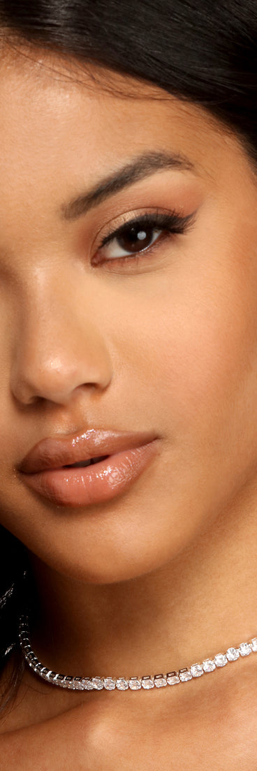 Simply Sparkle Cubic Zirconia Choker Set is the perfect Homecoming look pick with on-trend details to make the 2023 HOCO dance your most memorable event yet!