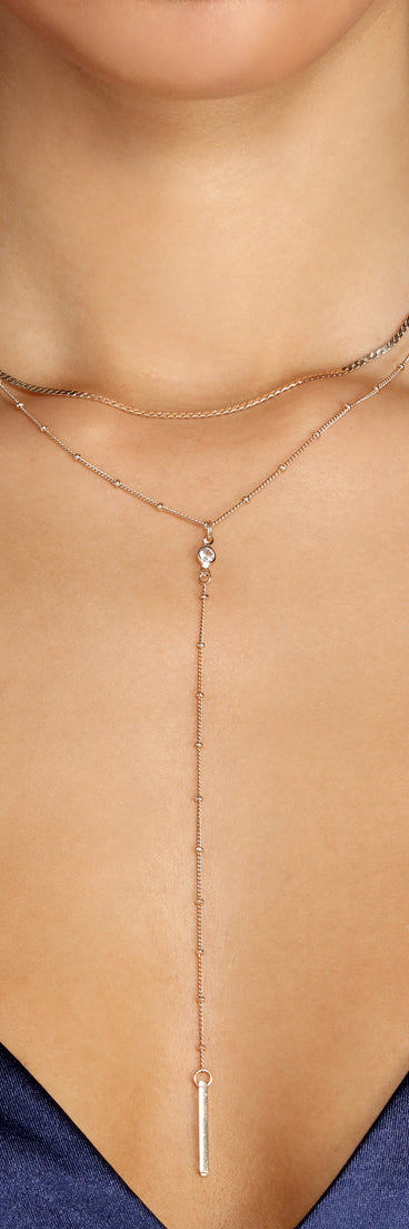 Light And Layered Lariat Necklace is the perfect Homecoming look pick with on-trend details to make the 2023 HOCO dance your most memorable event yet!
