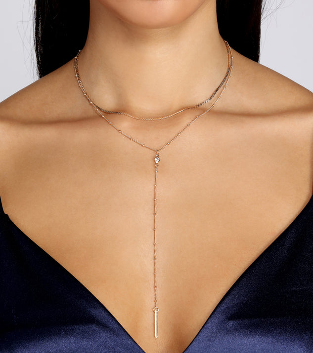 Light And Layered Lariat Necklace is the perfect Homecoming look pick with on-trend details to make the 2023 HOCO dance your most memorable event yet!