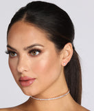 Dnt 4Get Abt Me Choker & Studs Set is the perfect Homecoming look pick with on-trend details to make the 2023 HOCO dance your most memorable event yet!