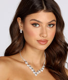 A Timeless Look Necklace Set