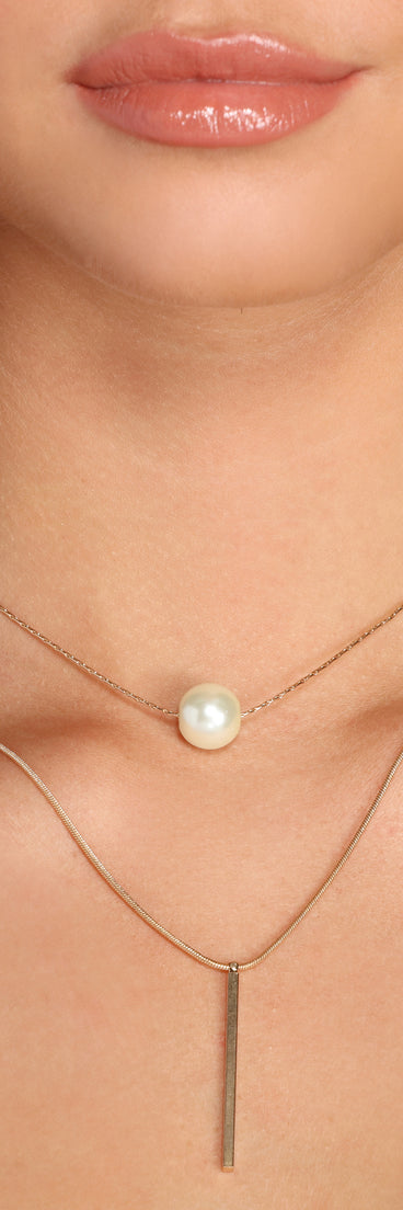 Pearl Ambition Dainty Necklace is the perfect Homecoming look pick with on-trend details to make the 2023 HOCO dance your most memorable event yet!