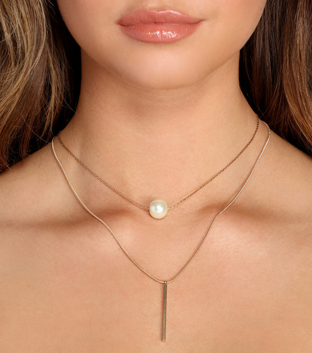 Pearl Ambition Dainty Necklace is the perfect Homecoming look pick with on-trend details to make the 2023 HOCO dance your most memorable event yet!