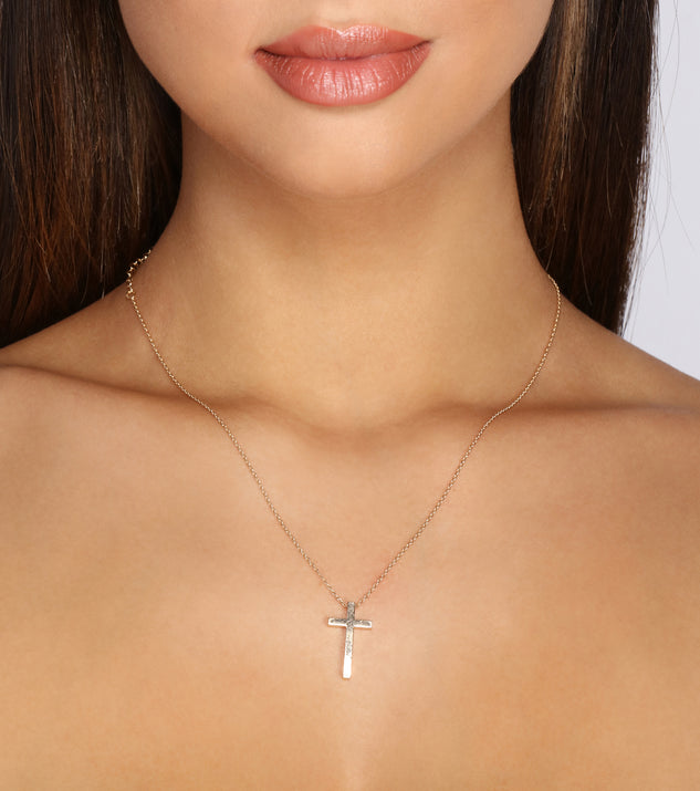 Dainty Cross Pendant Necklace for 2022 festival outfits, festival dress, outfits for raves, concert outfits, and/or club outfits