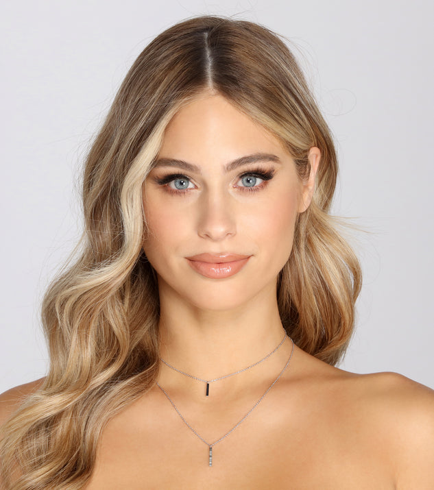 Mini Bar Double Row Necklace is a trendy pick to create 2023 festival outfits, festival dresses, outfits for concerts or raves, and complete your best party outfits!