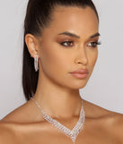 With Fringe Rhinestone Necklace Set as your homecoming jewelry or accessories, your 2023 Homecoming dress look will be fire!
