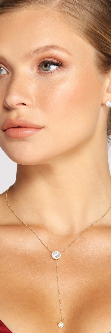 With Cubic Zirconia Lariat Necklace And Earrings Set as your homecoming jewelry or accessories, your 2024 Homecoming dress look will be fire!