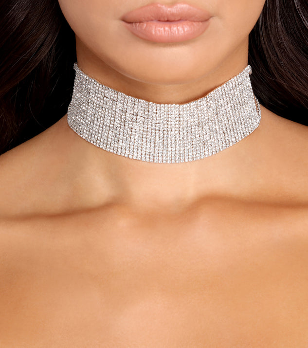 Bring The Bling Statement Choker is a trendy pick to create 2023 festival outfits, festival dresses, outfits for concerts or raves, and complete your best party outfits!
