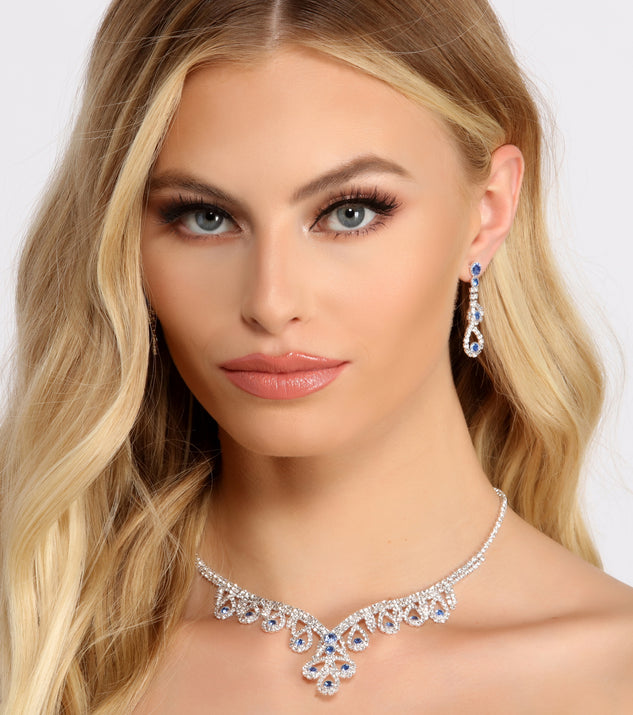 Glisten And Gleam Necklace And Earring Set