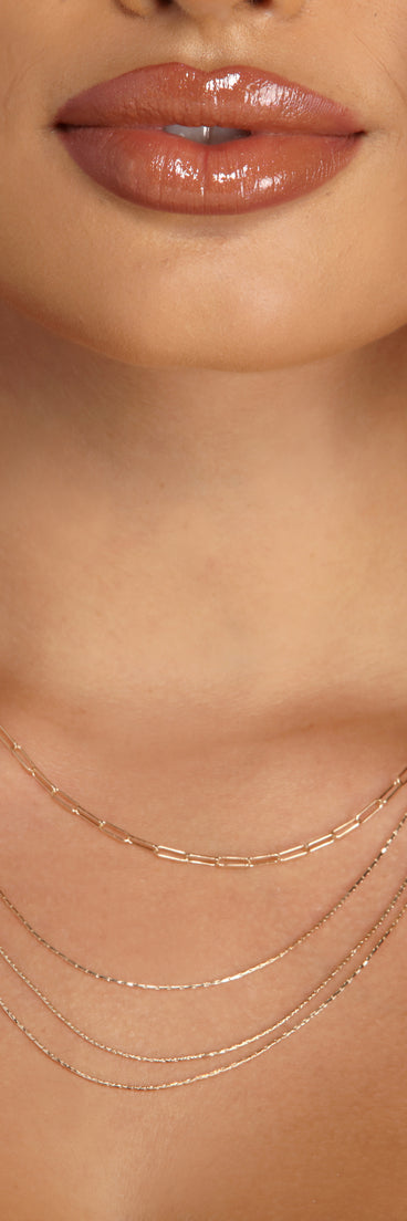 Four Row Tiered Dainty Chain Necklace is a trendy pick to create 2023 festival outfits, festival dresses, outfits for concerts or raves, and complete your best party outfits!