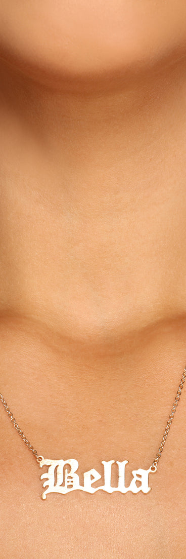 Bella Script Chain Link Necklace